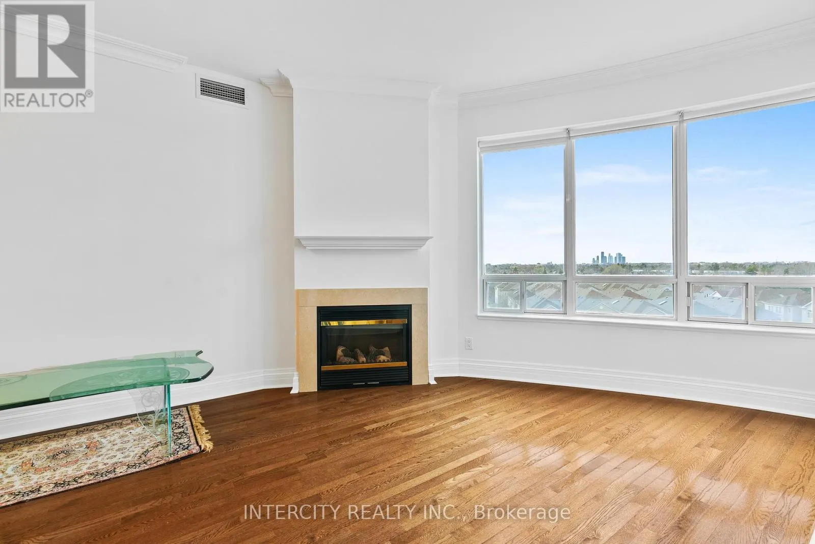 607 - 1 CORDOBA DRIVE