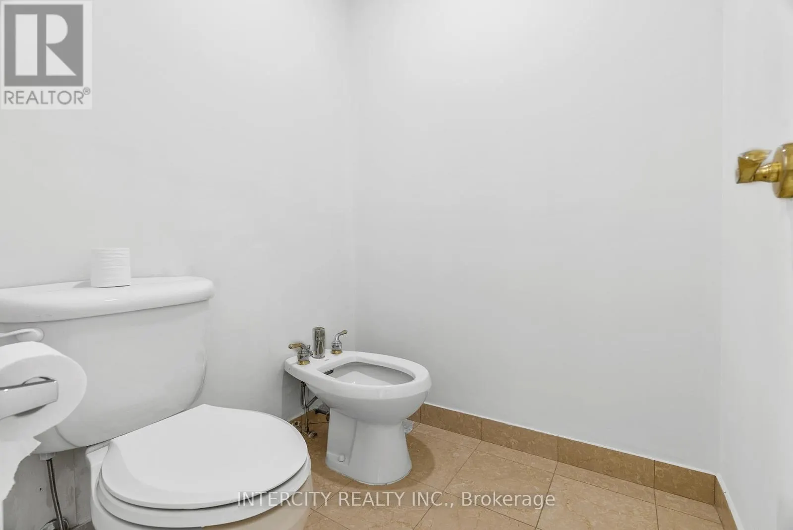 607 - 1 CORDOBA DRIVE