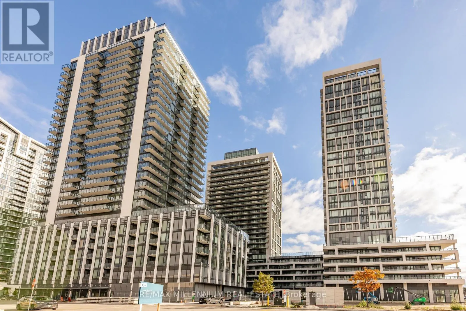 2310 - 8960 JANE STREET