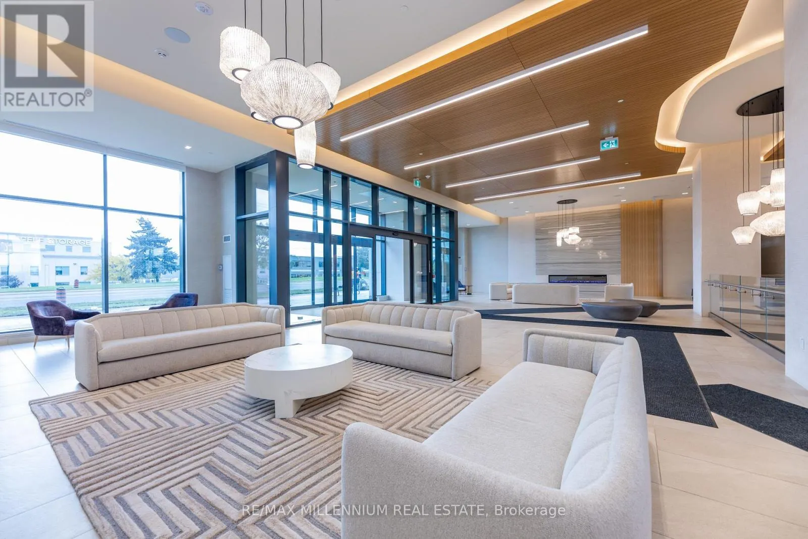 2310 - 8960 JANE STREET