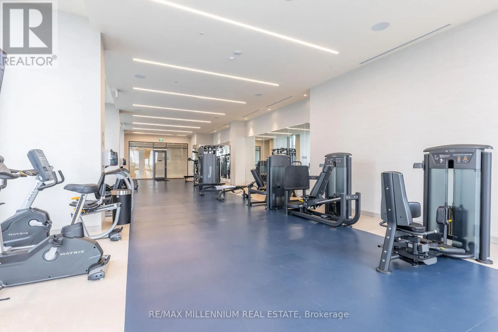 2310 - 8960 JANE STREET