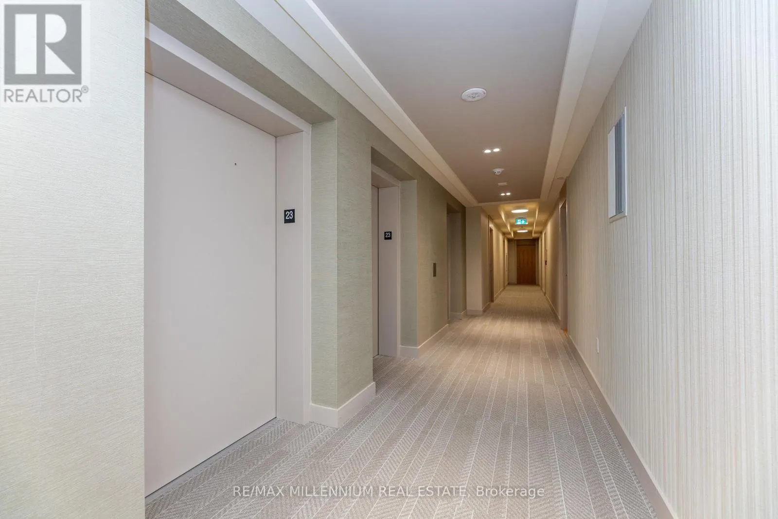 2310 - 8960 JANE STREET