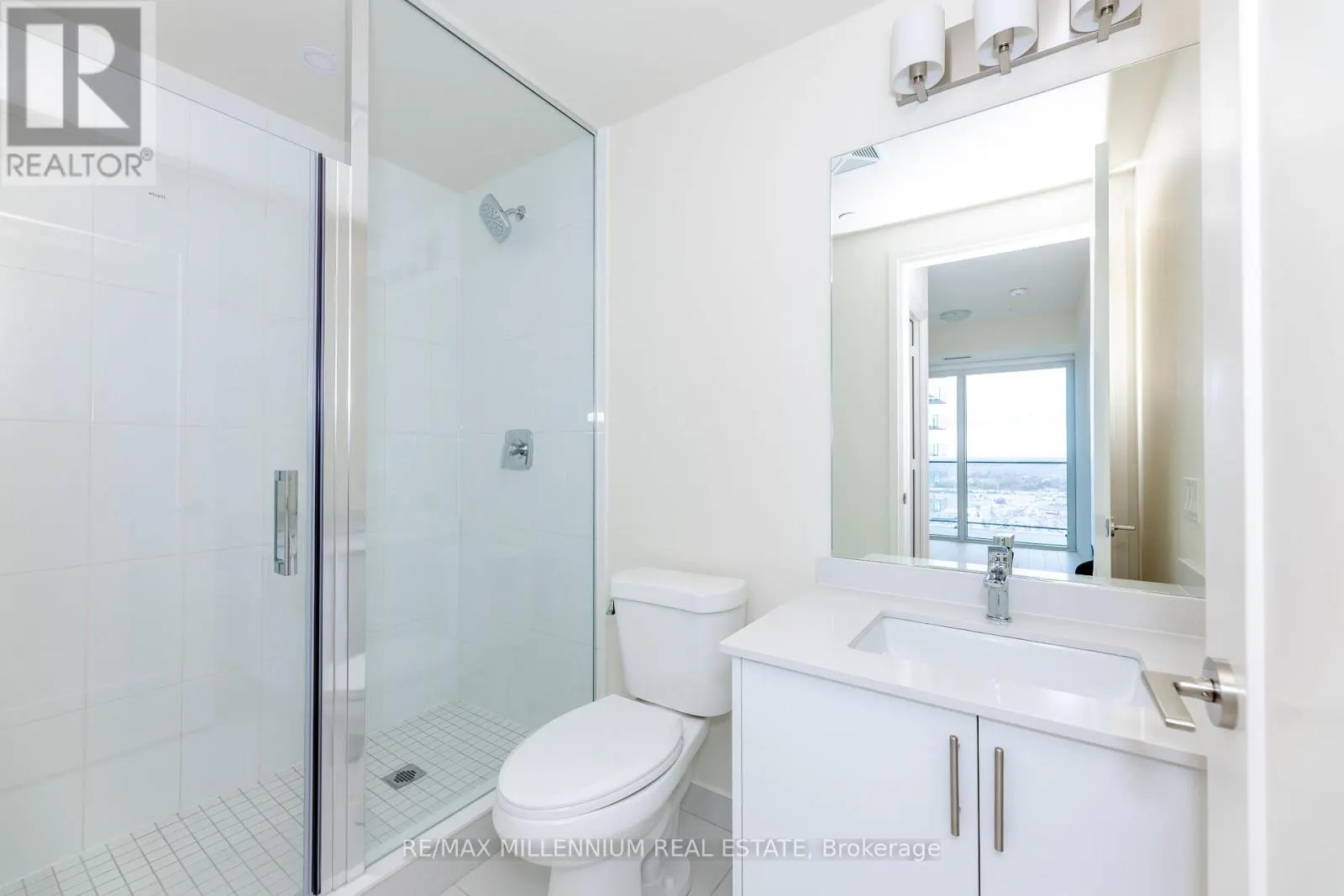 2310 - 8960 JANE STREET