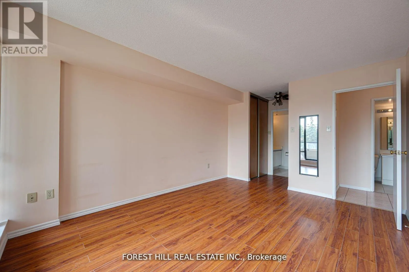 308 - 7440 BATHURST STREET