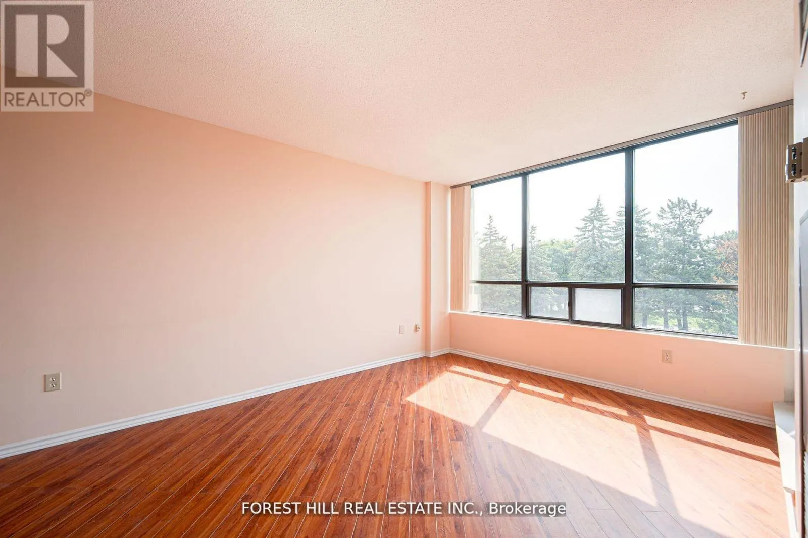 308 - 7440 BATHURST STREET