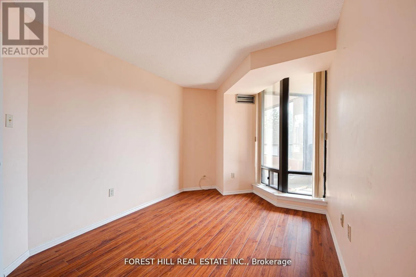 308 - 7440 BATHURST STREET