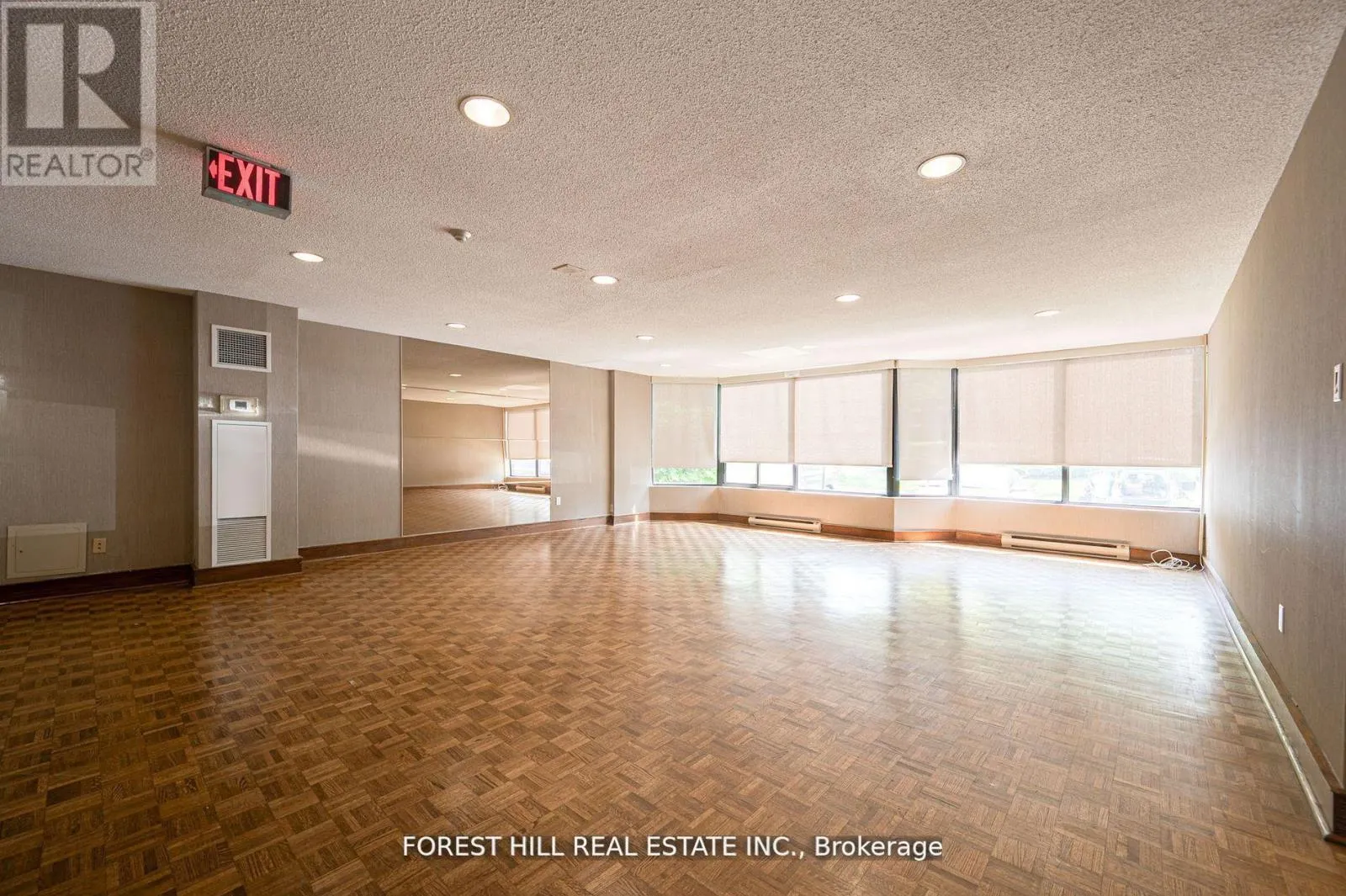 308 - 7440 BATHURST STREET