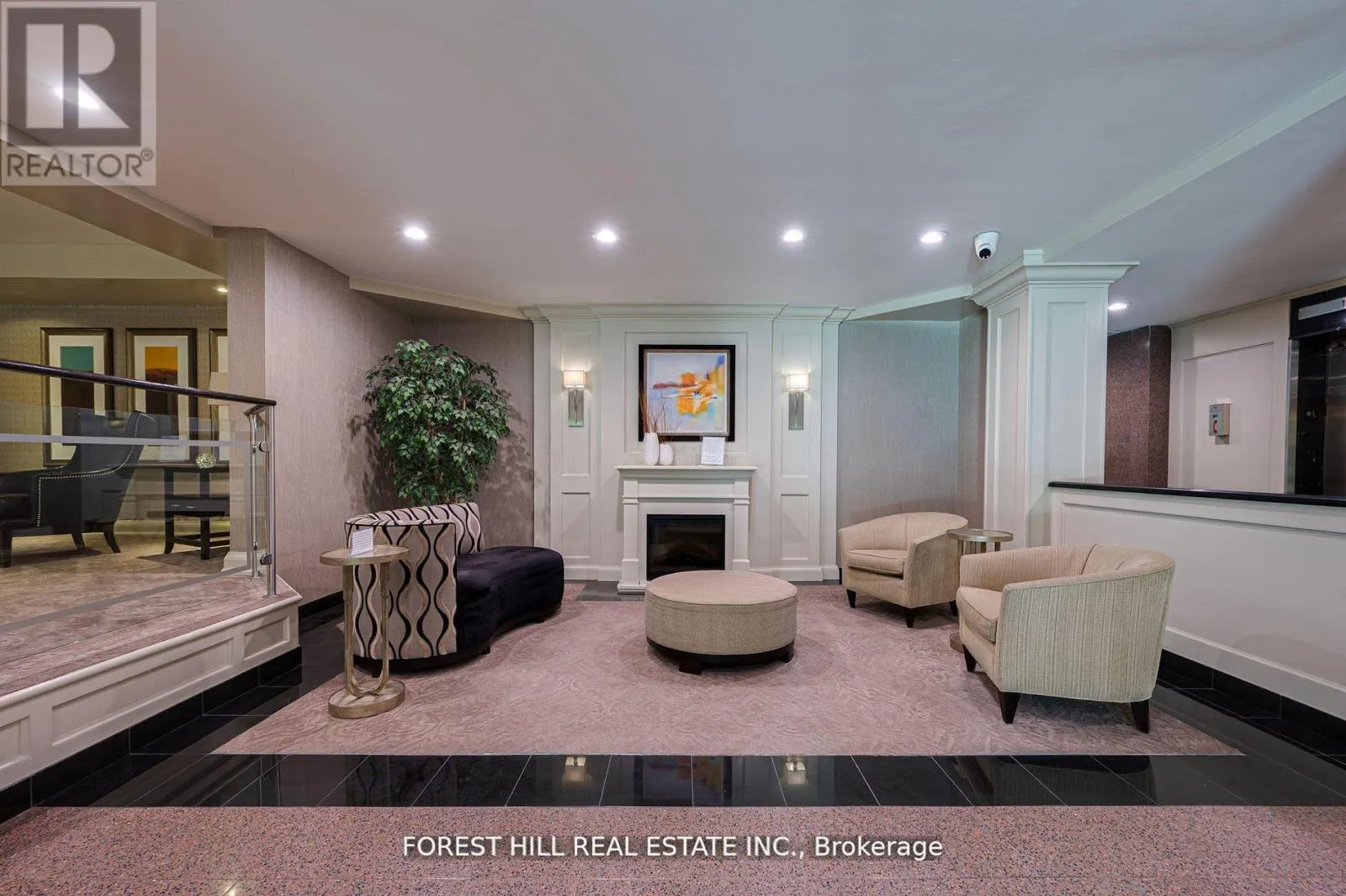 308 - 7440 BATHURST STREET