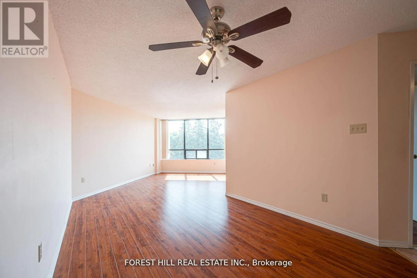 308 - 7440 BATHURST STREET