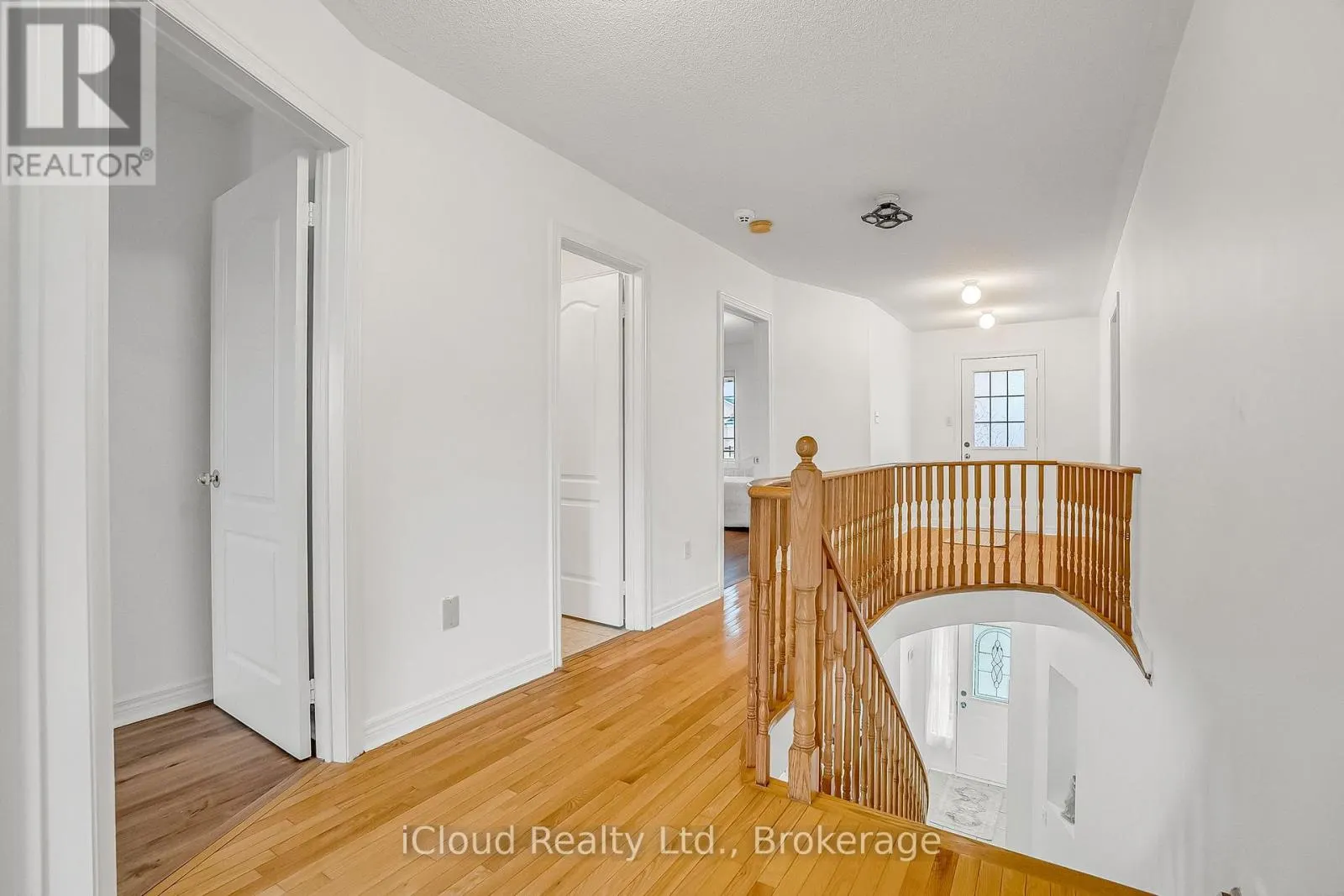 18 DAISEYFIELD CRESCENT