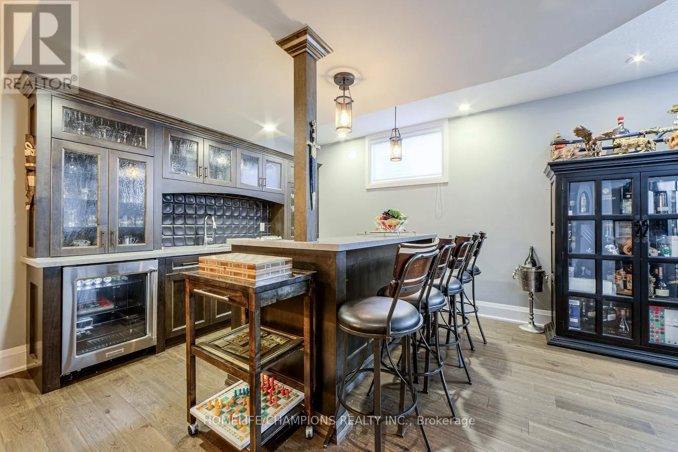 276 SUNNYBRAE AVENUE