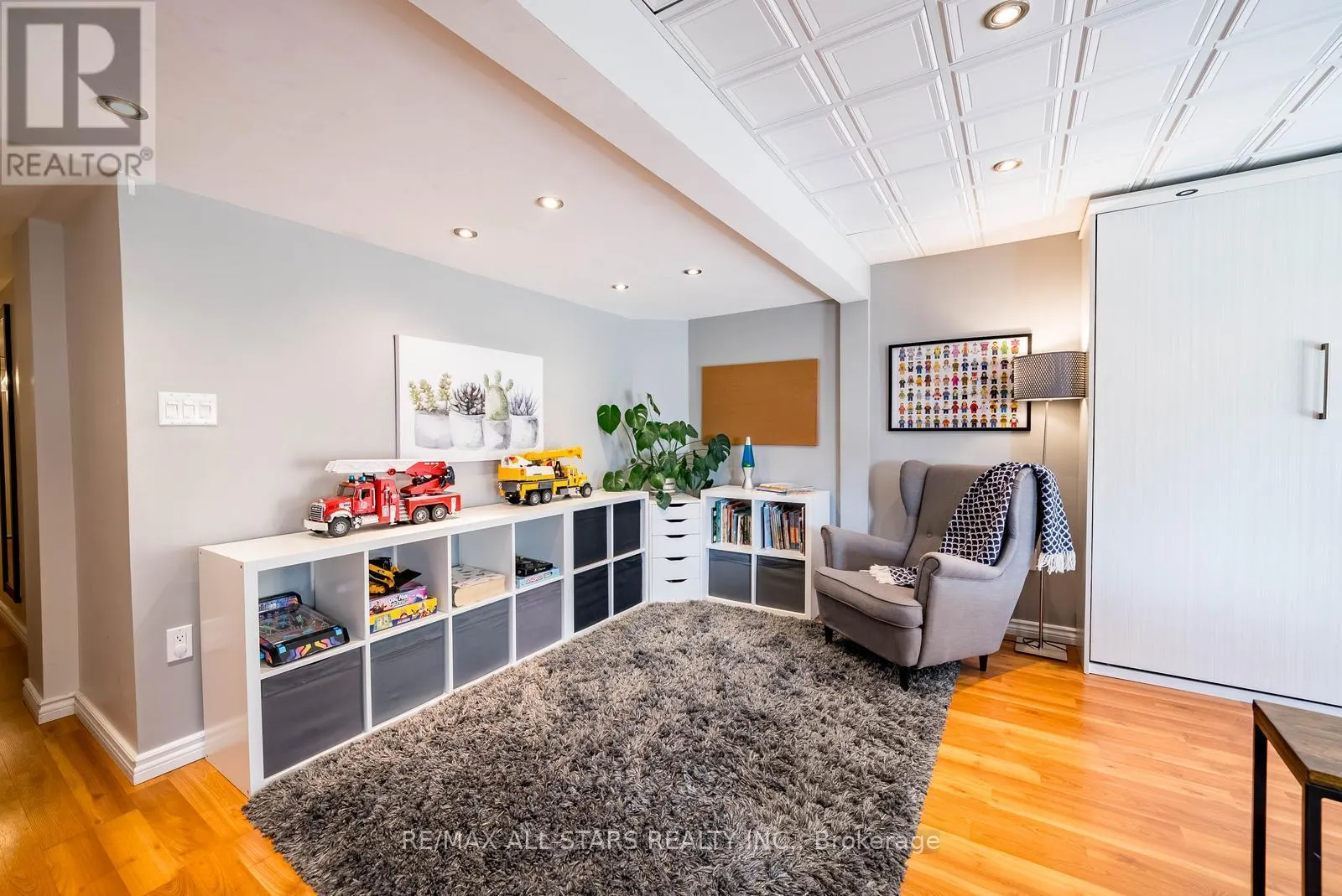 177 DOUGHERTY CRESCENT