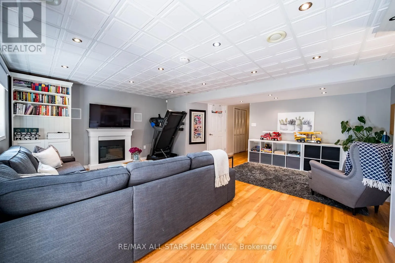 177 DOUGHERTY CRESCENT