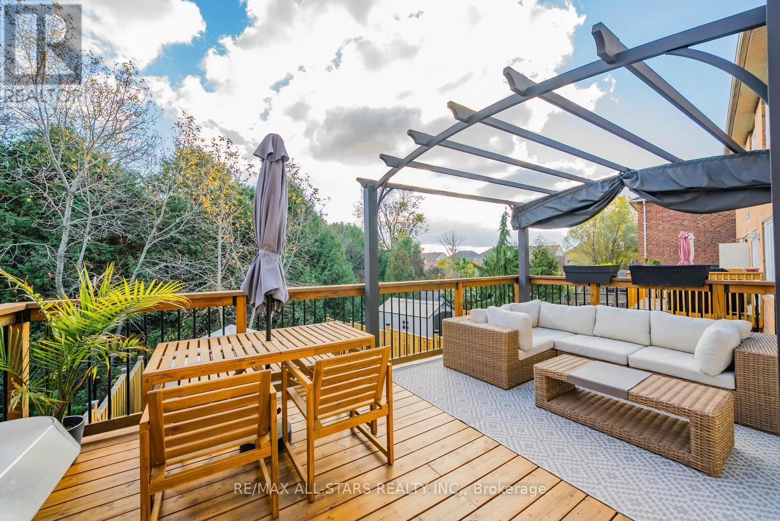 177 DOUGHERTY CRESCENT