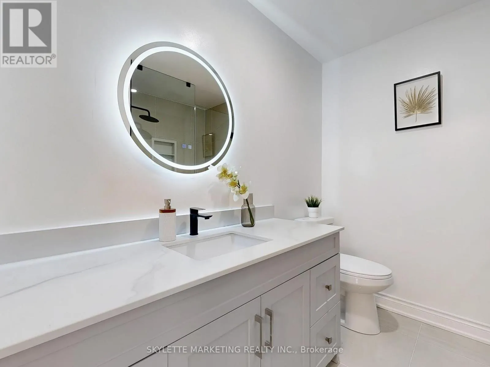 28 GARLAND CRESCENT S