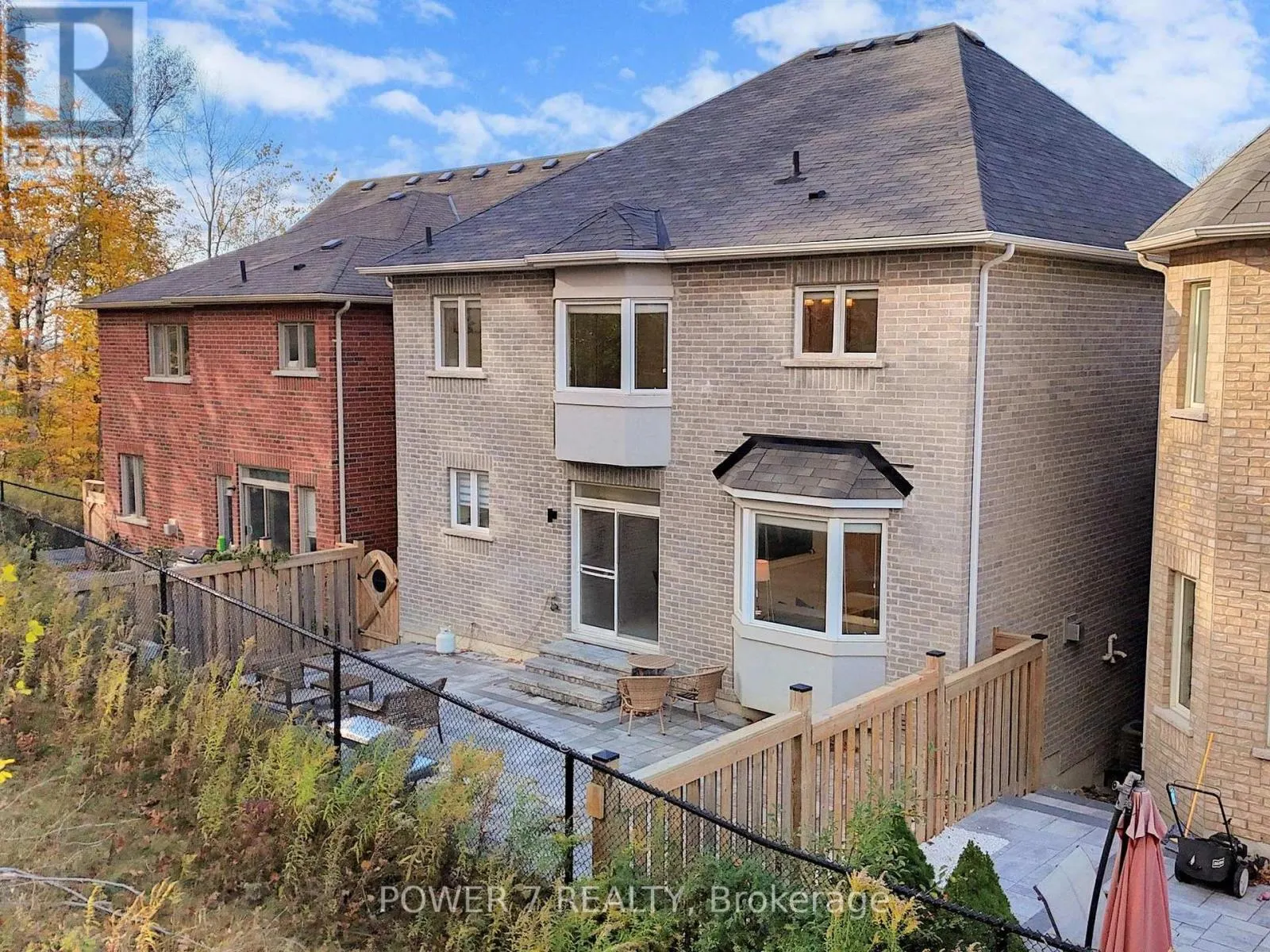 180 WOODSPRING AVENUE