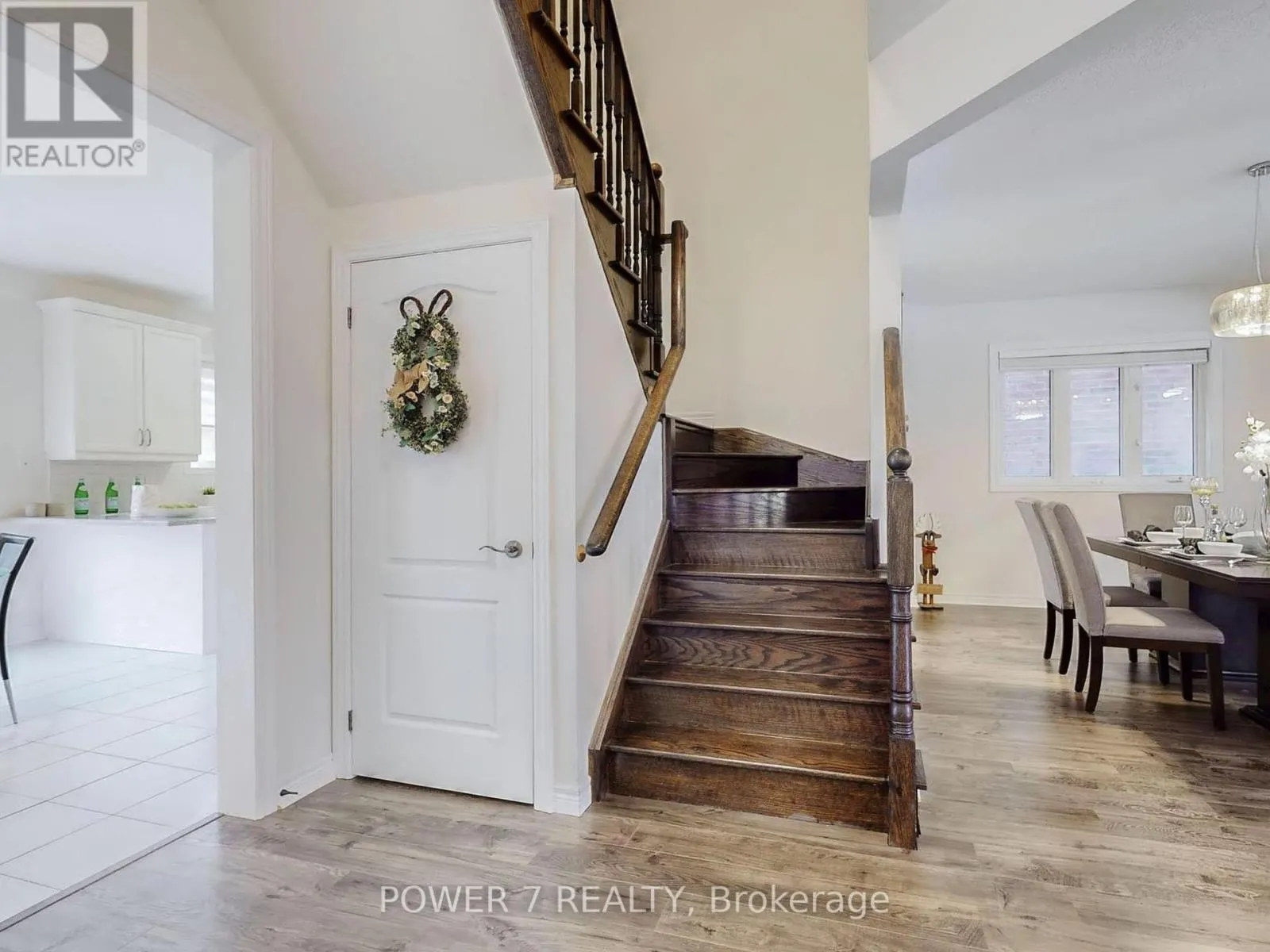 180 WOODSPRING AVENUE