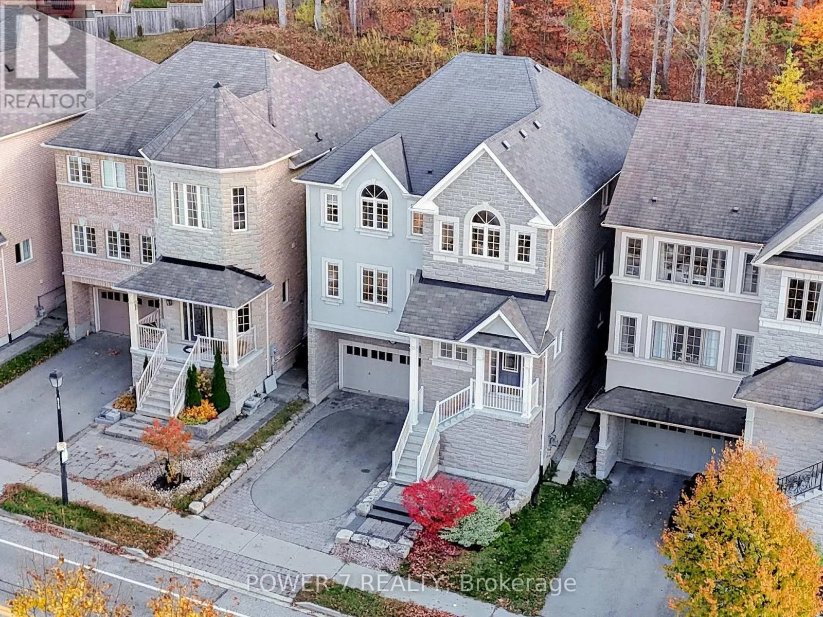 180 WOODSPRING AVENUE