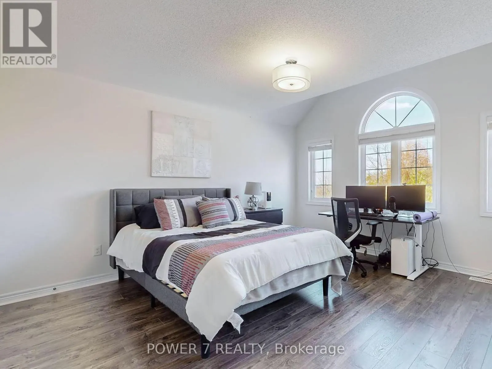 180 WOODSPRING AVENUE