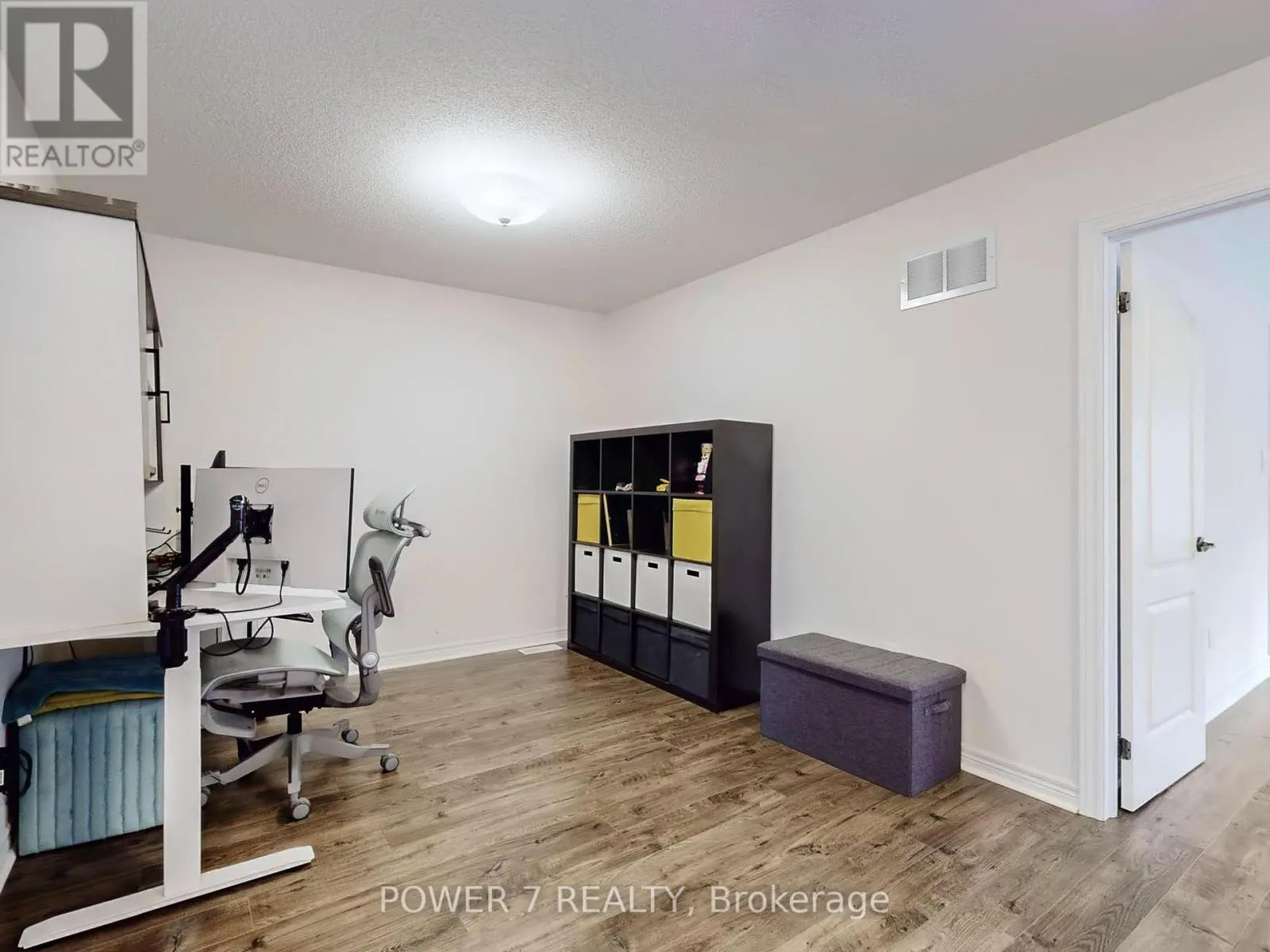 180 WOODSPRING AVENUE