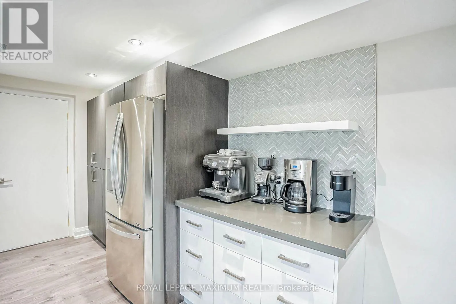 19 CORNER BROOK CRESCENT