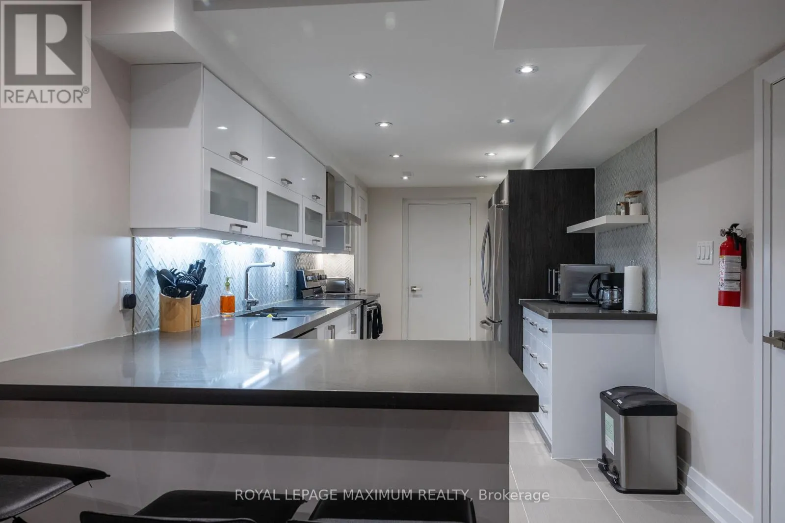 19 CORNER BROOK CRESCENT