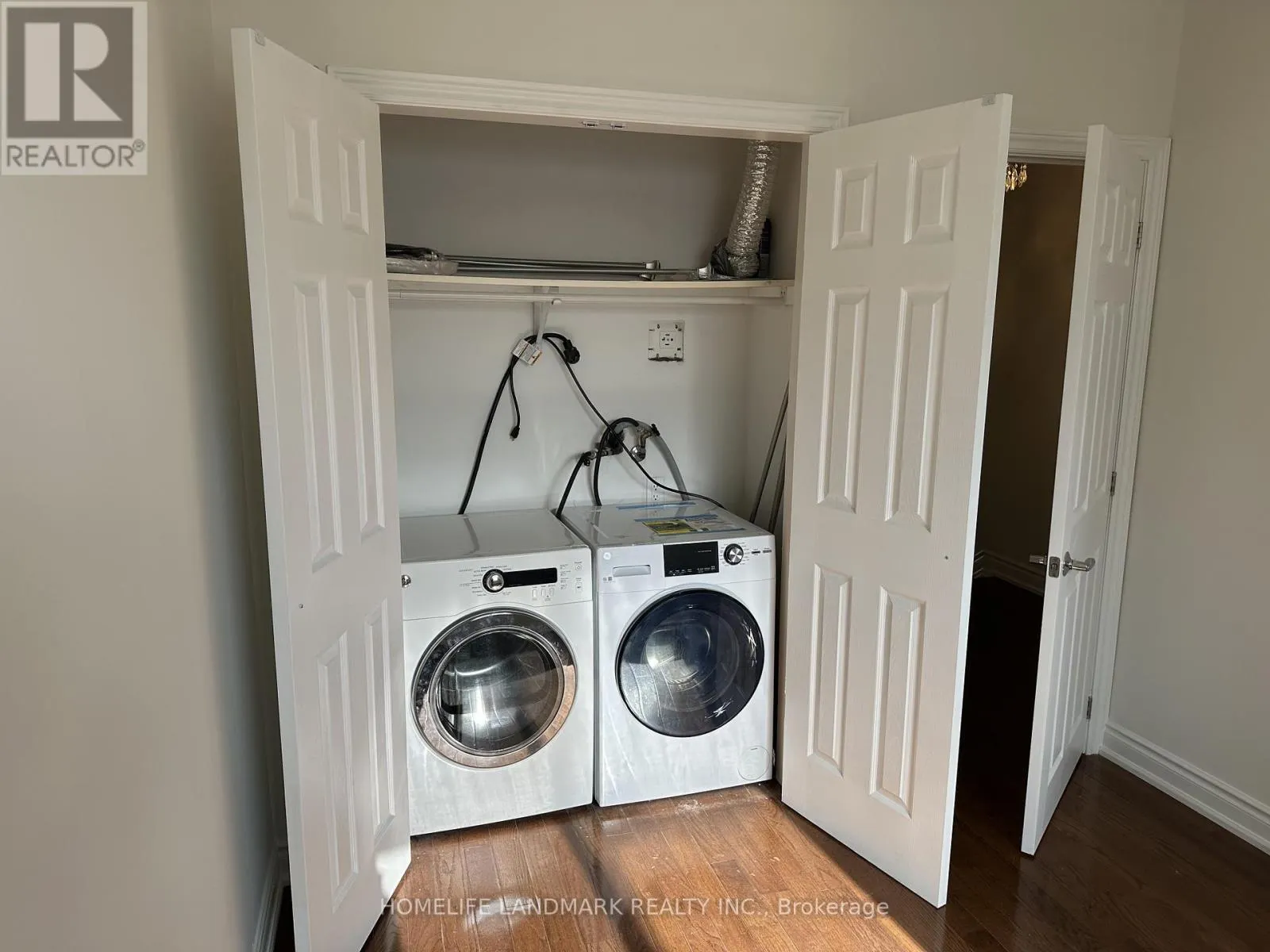 85 AURORA HEIGHTS DRIVE