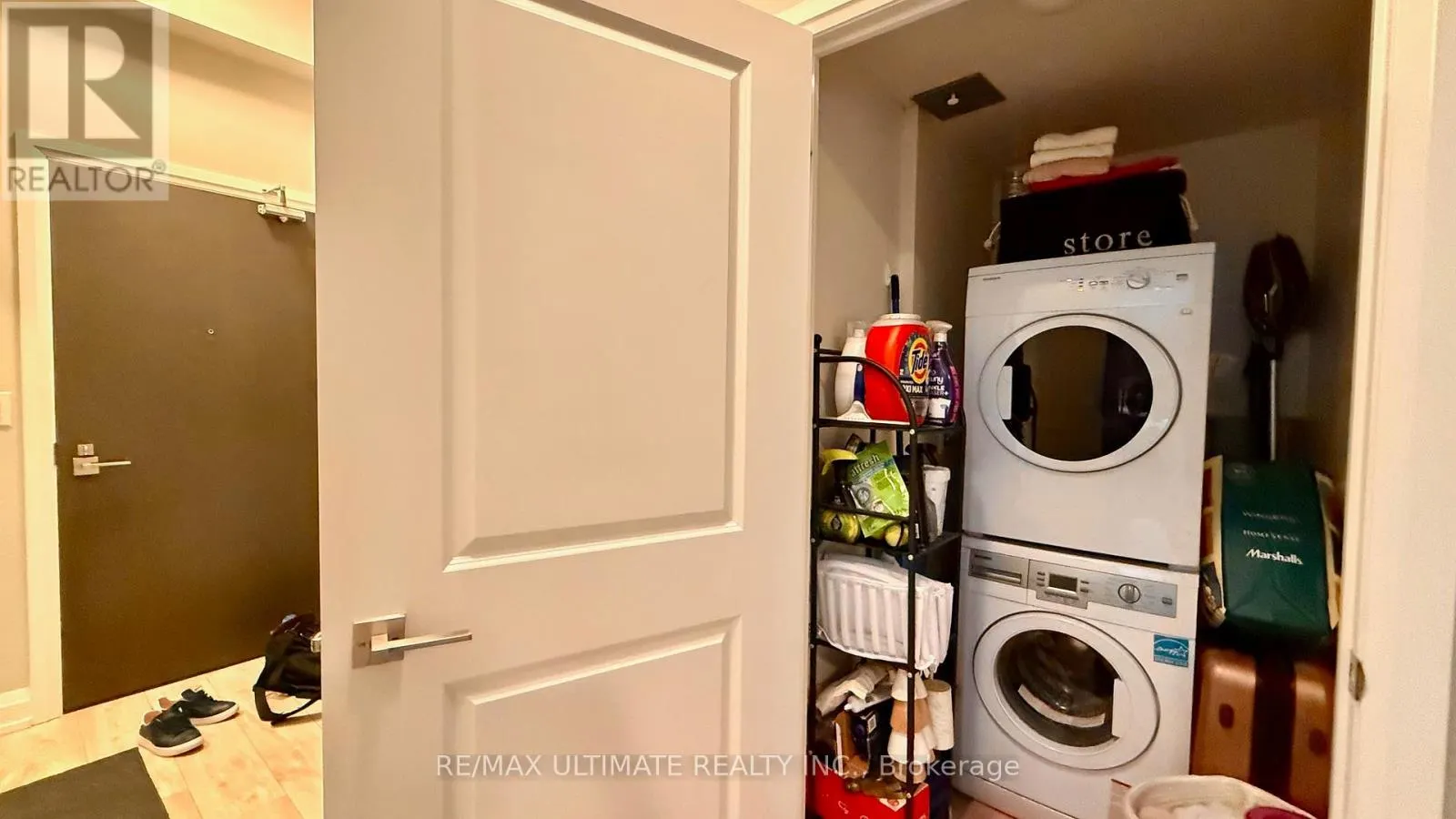 304 - 3600 HIGHWAY 7