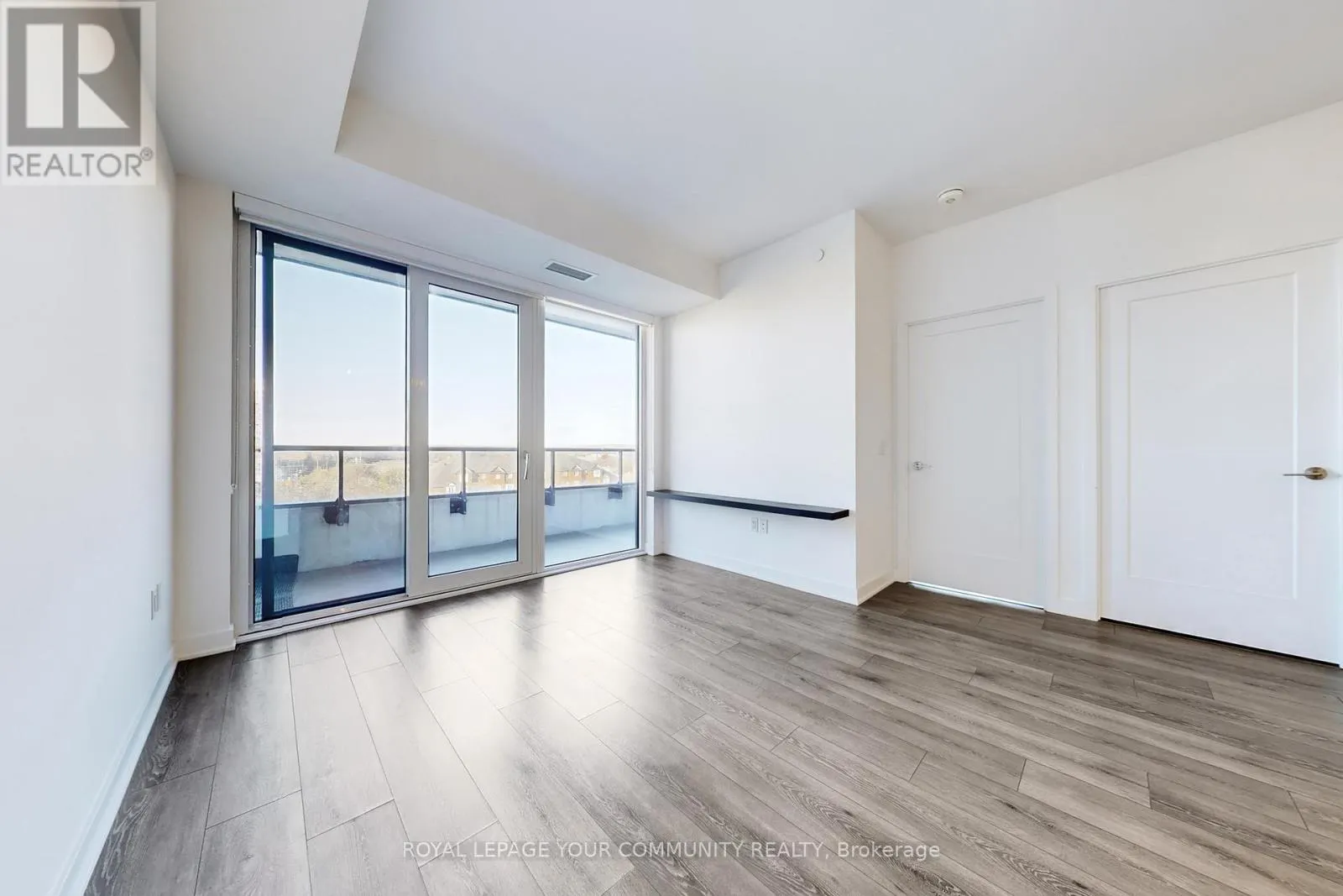 503 - 95 ONEIDA CRESCENT