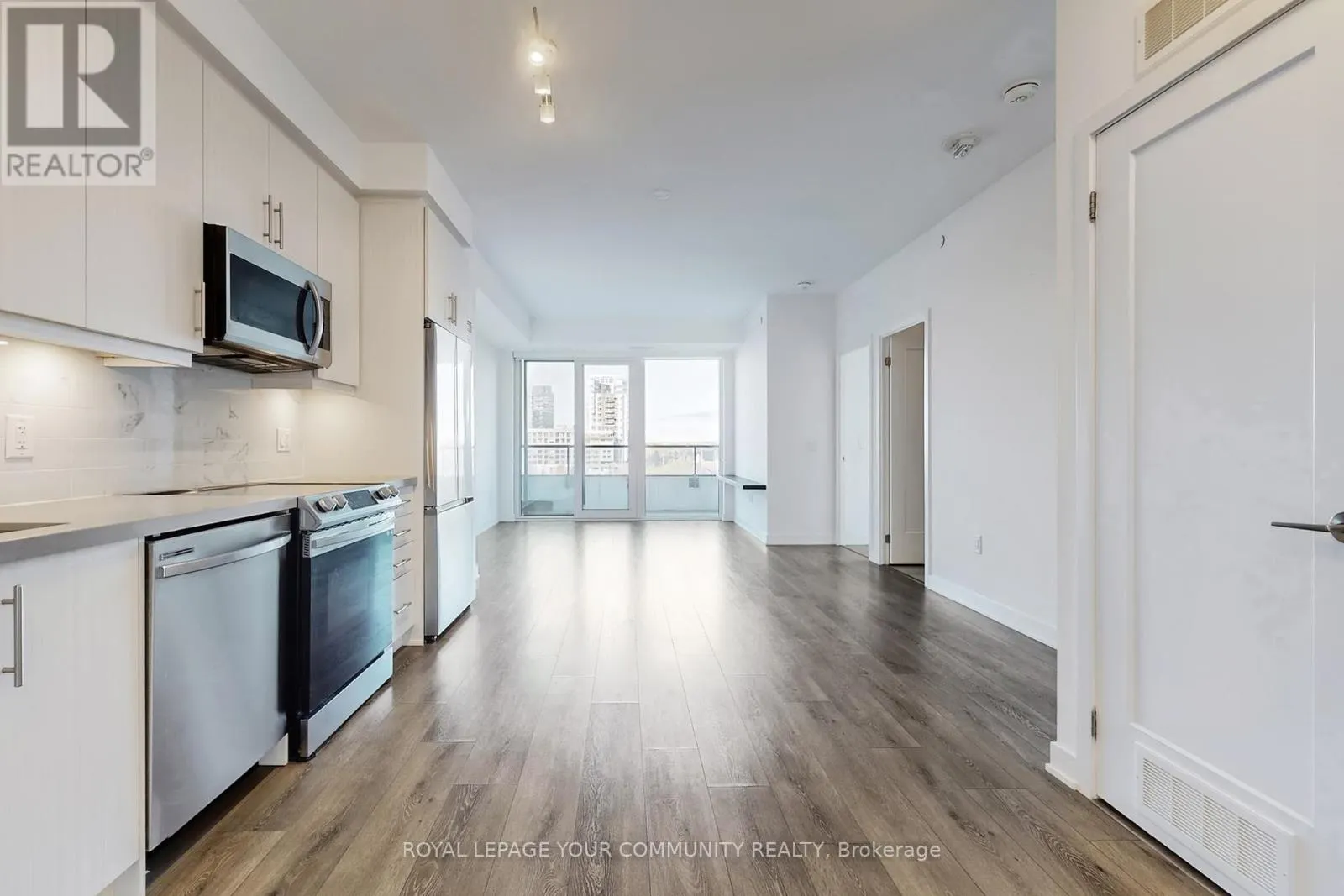 503 - 95 ONEIDA CRESCENT