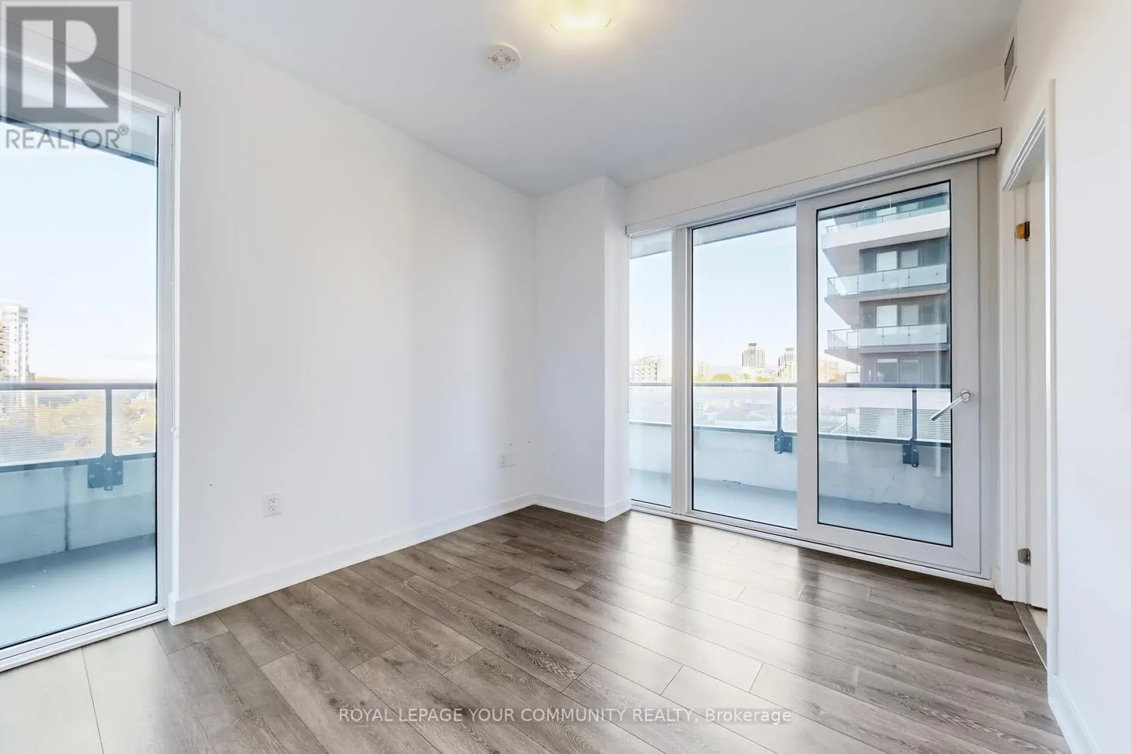 503 - 95 ONEIDA CRESCENT