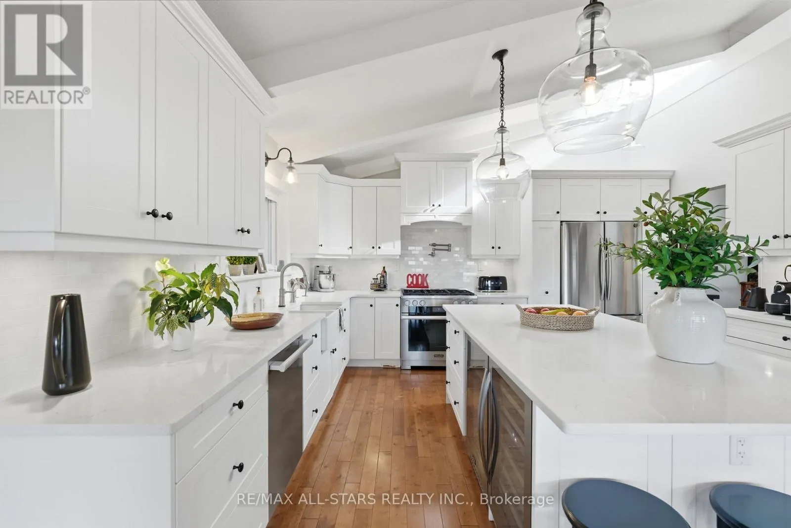 320 SCUGOG LINE 9 LINE