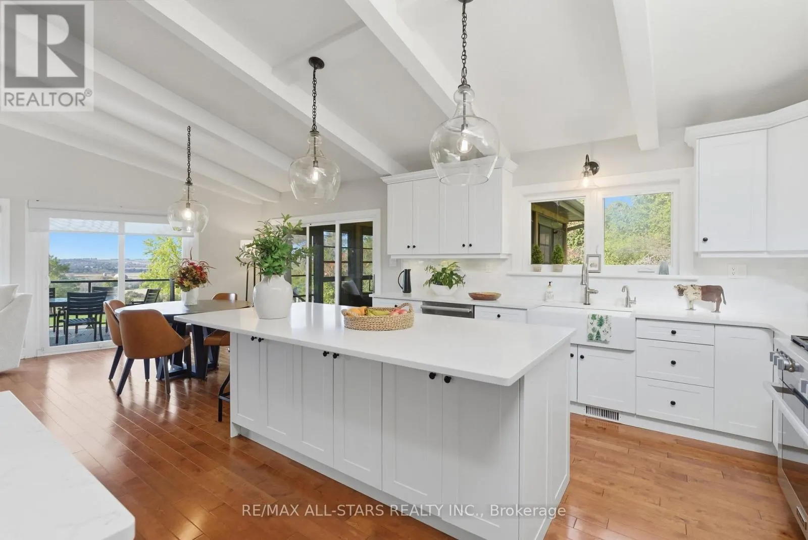 320 SCUGOG LINE 9 LINE