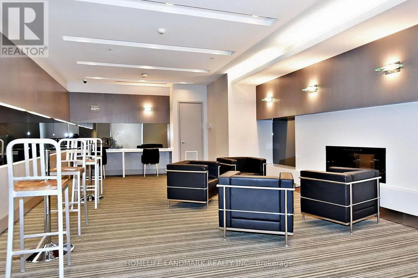 1123 - 7161 YONGE STREET