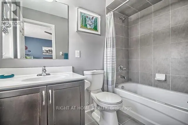 154 PETER RUPERT AVENUE W