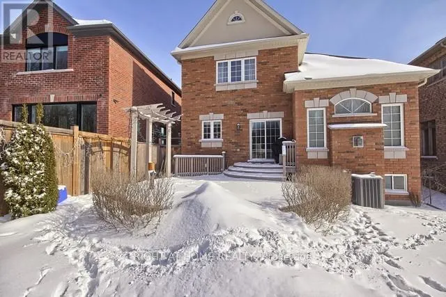 154 PETER RUPERT AVENUE W