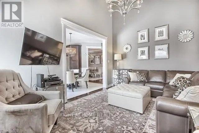 154 PETER RUPERT AVENUE W