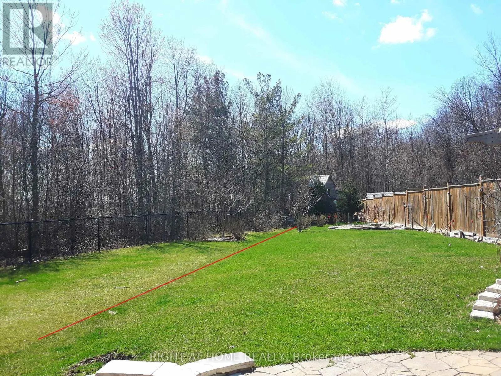 154 PETER RUPERT AVENUE W