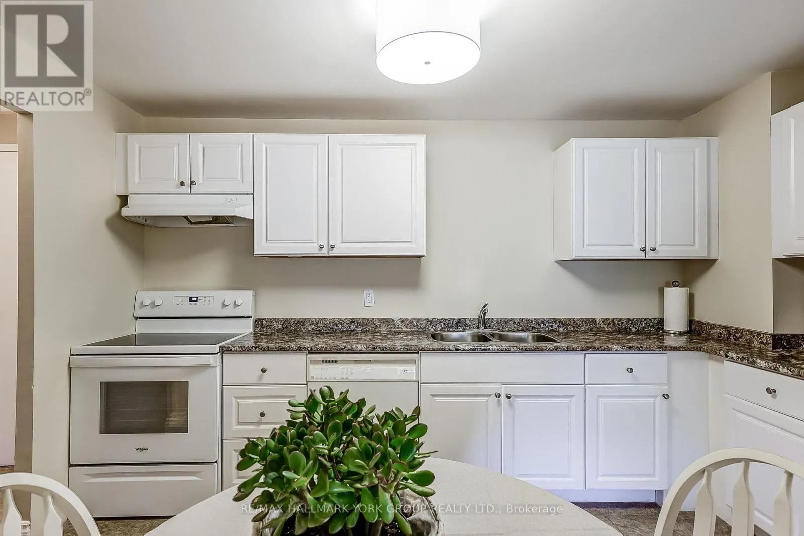 308 - 155 MAIN STREET