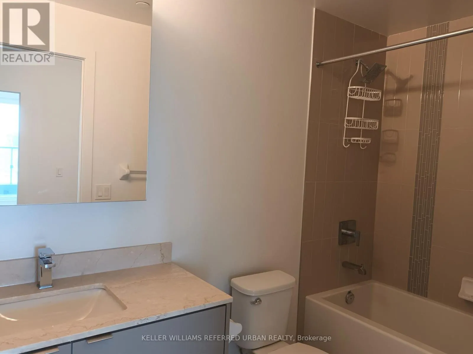 221 - 100 EAGLE ROCK WAY