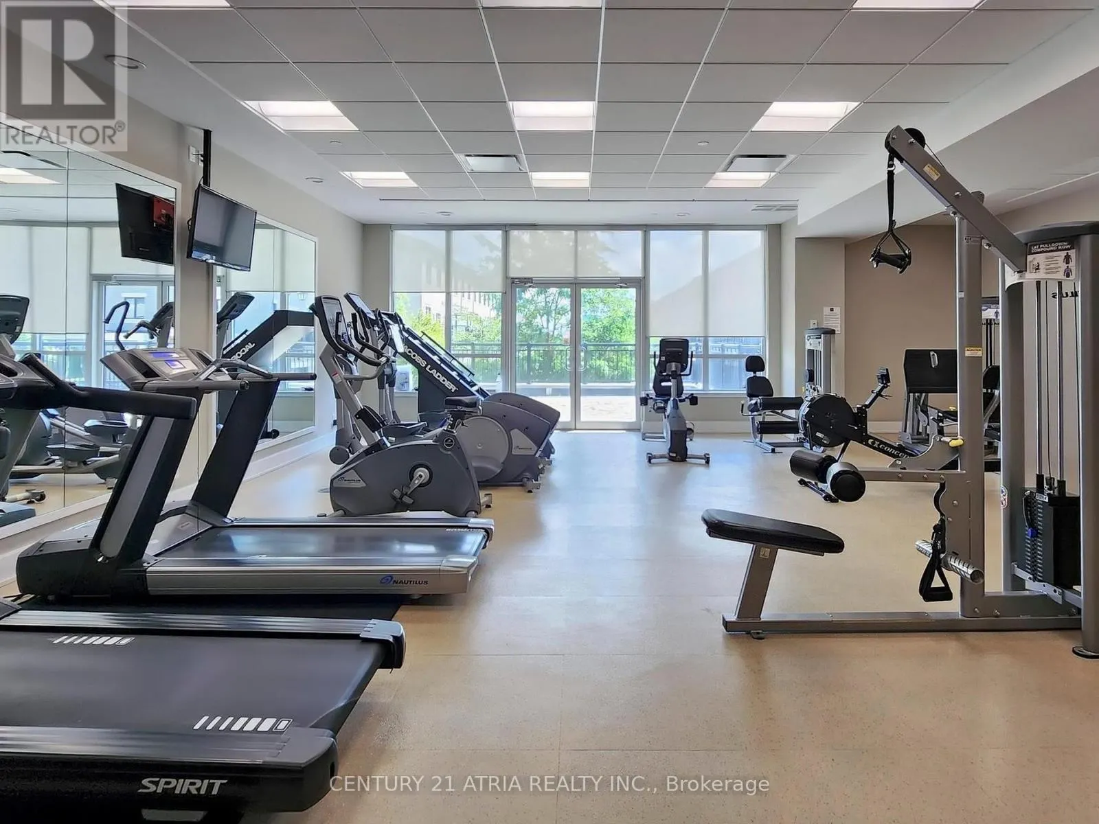 205 - 372 HIGHWAY 7 E