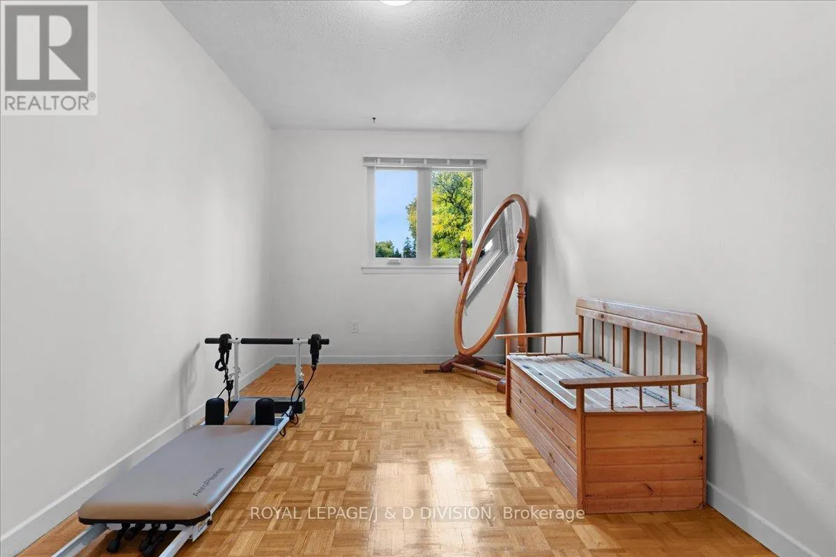 61 - 189 SPRINGHEAD GARDENS