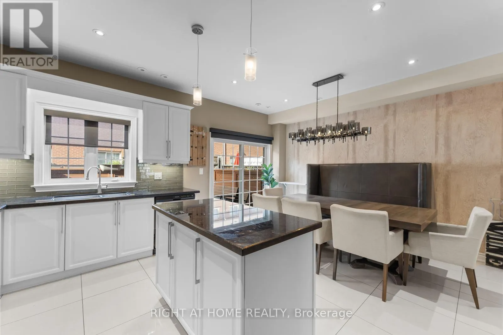 18 ISAAC DEVINS AVENUE