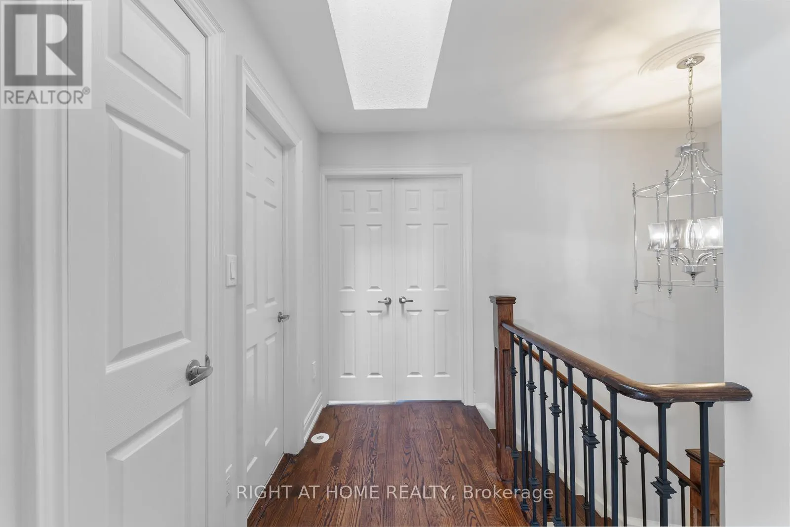 18 ISAAC DEVINS AVENUE