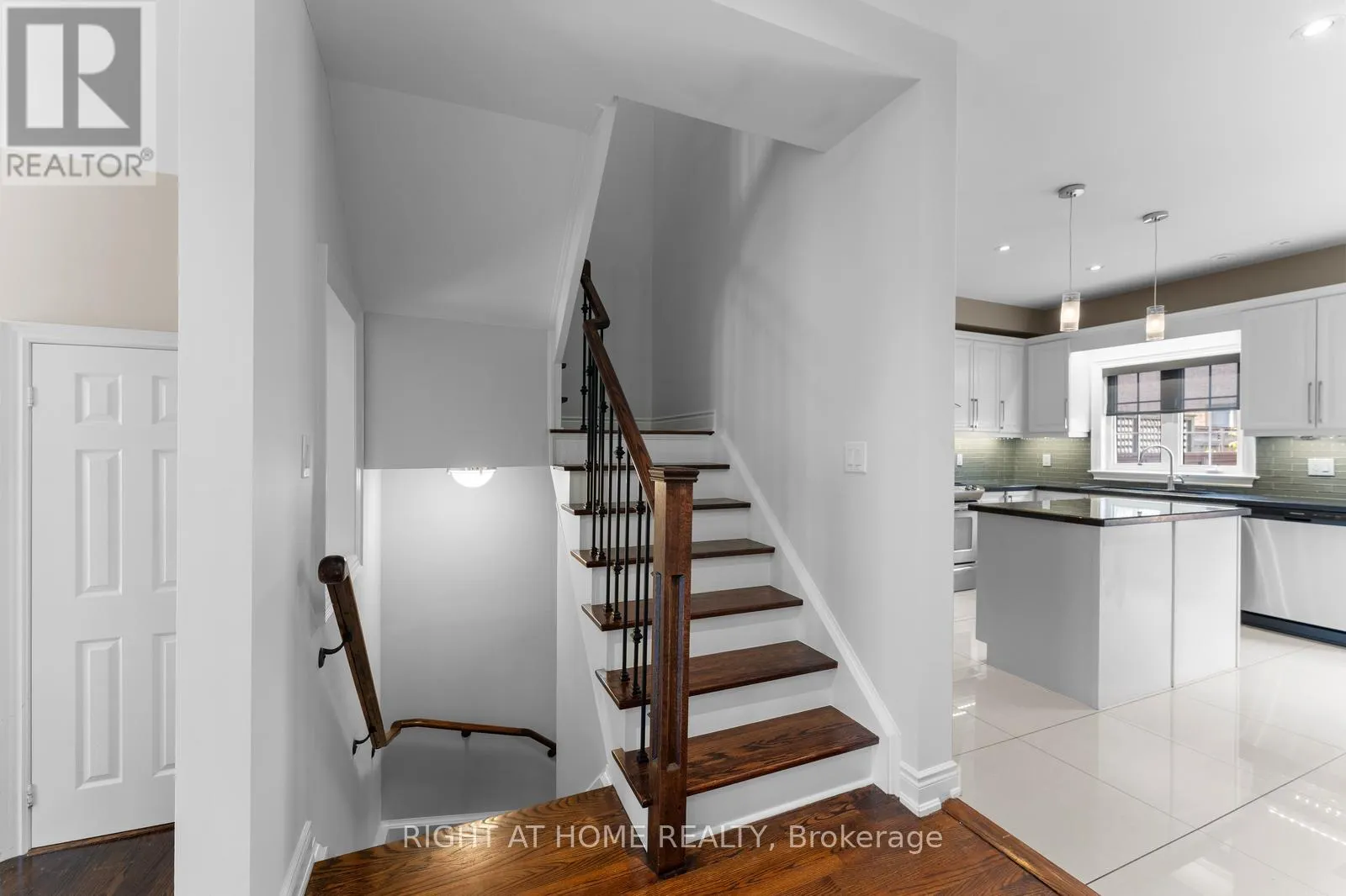 18 ISAAC DEVINS AVENUE