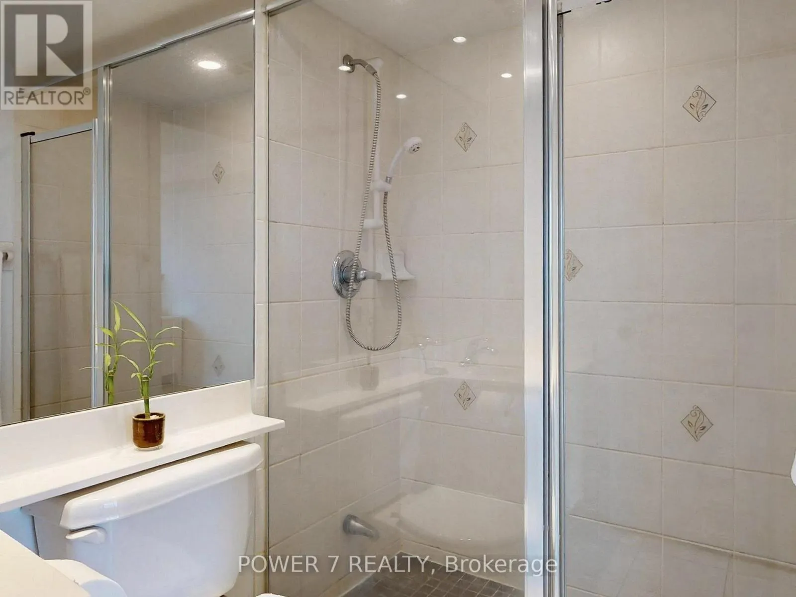 618 - 48 SUNCREST BOULEVARD