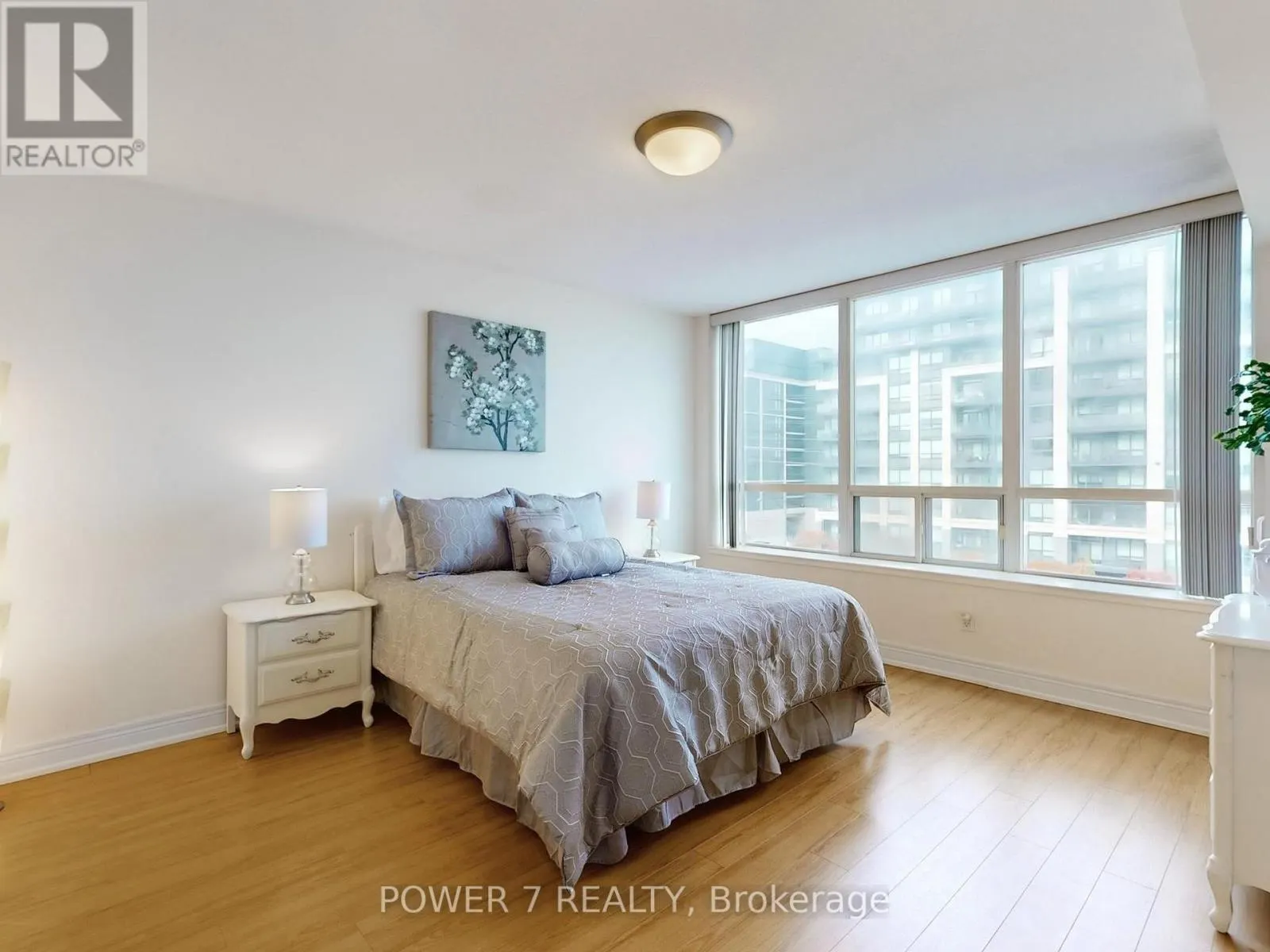 618 - 48 SUNCREST BOULEVARD