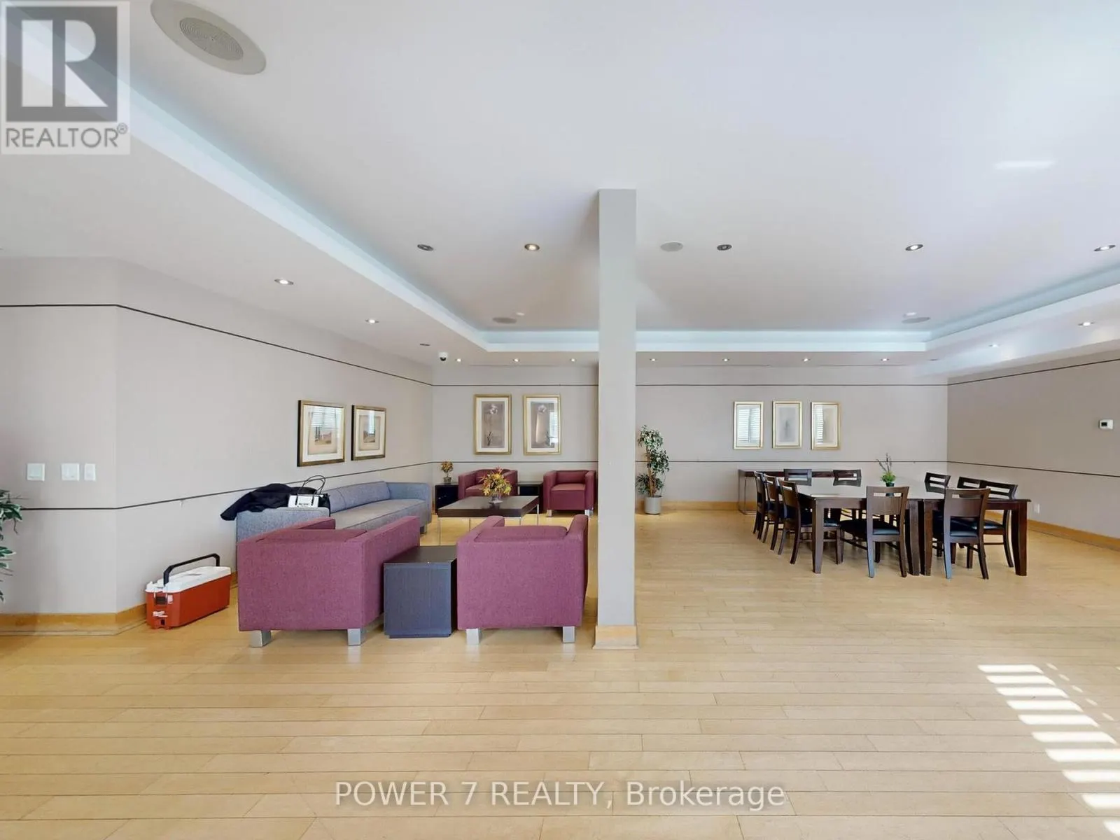 618 - 48 SUNCREST BOULEVARD