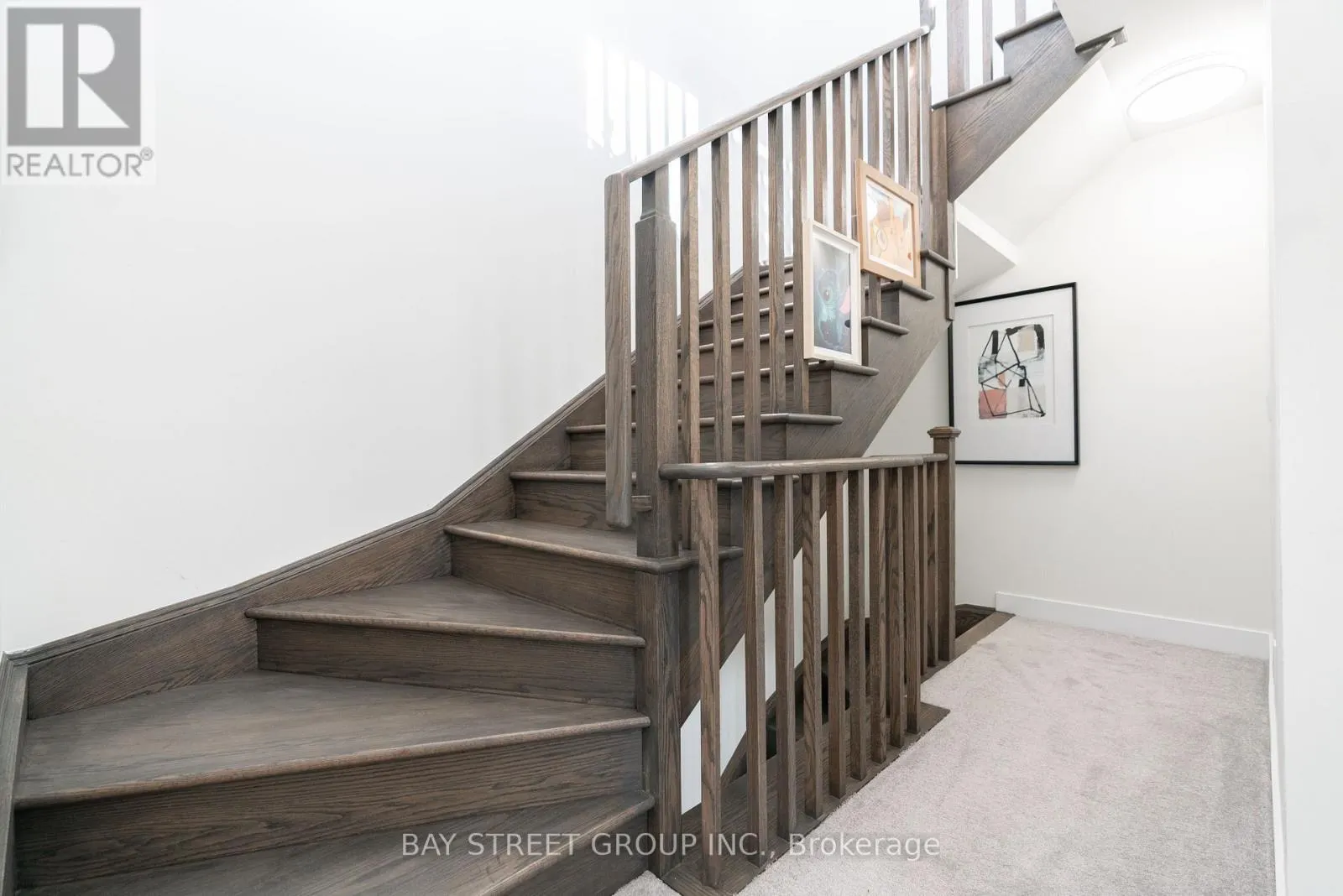 2 WILLIAM SHEARN CRESCENT