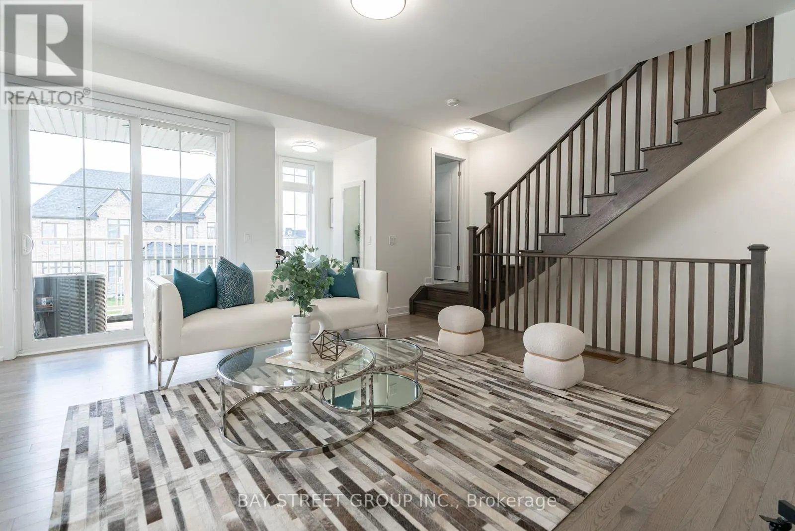 2 WILLIAM SHEARN CRESCENT